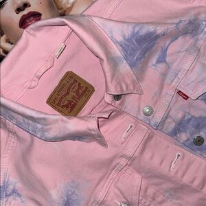 💜🫦💄• 🌹 LEVI’S x Stay Wild Vibes 🌹• 🫶🏻💄🫶🏻